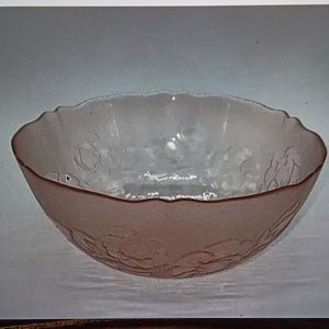 ARCOROC FRANCE PINK ROSE 9" SERVING BOWL